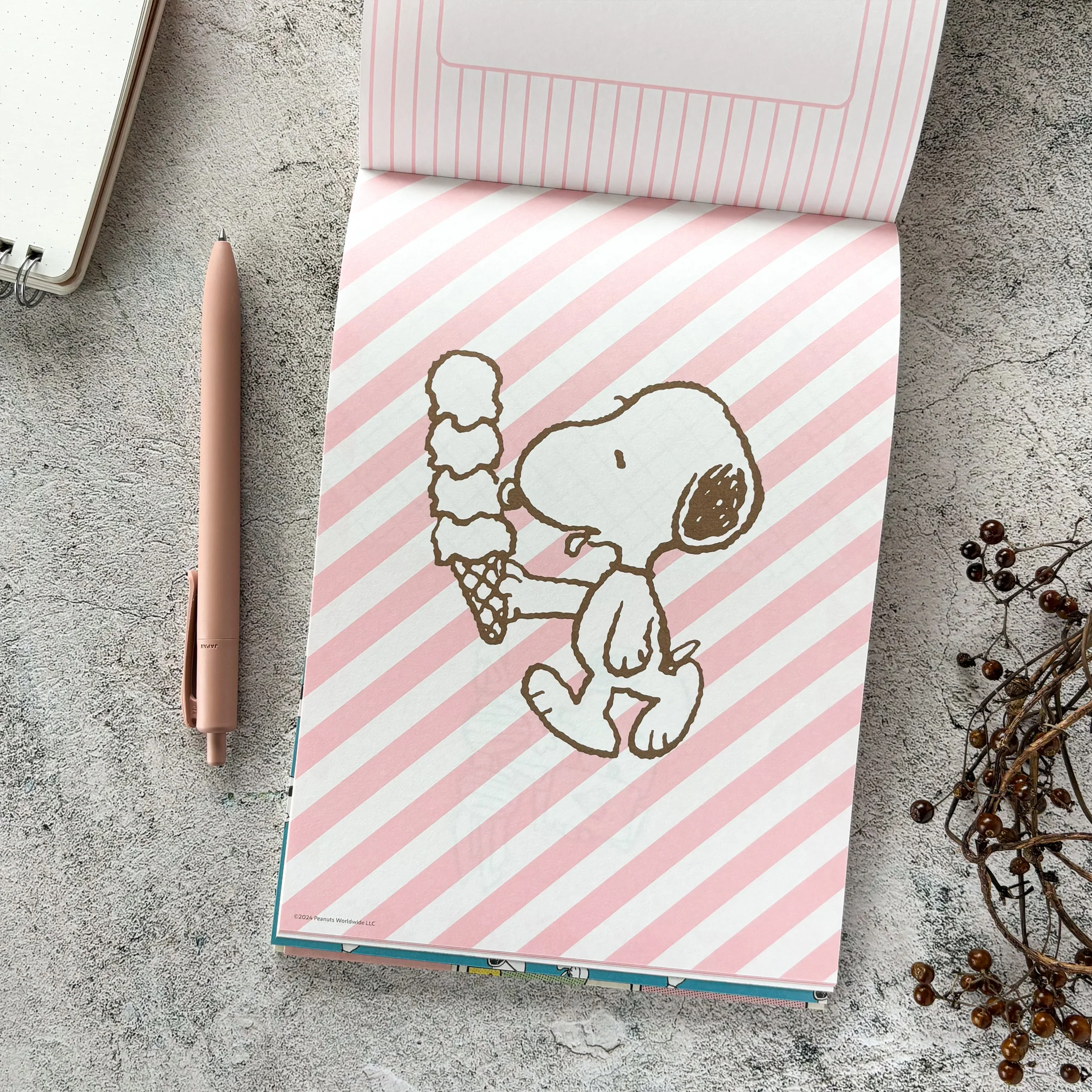 100 Writing Paper Pad - Snoopy - Image 4