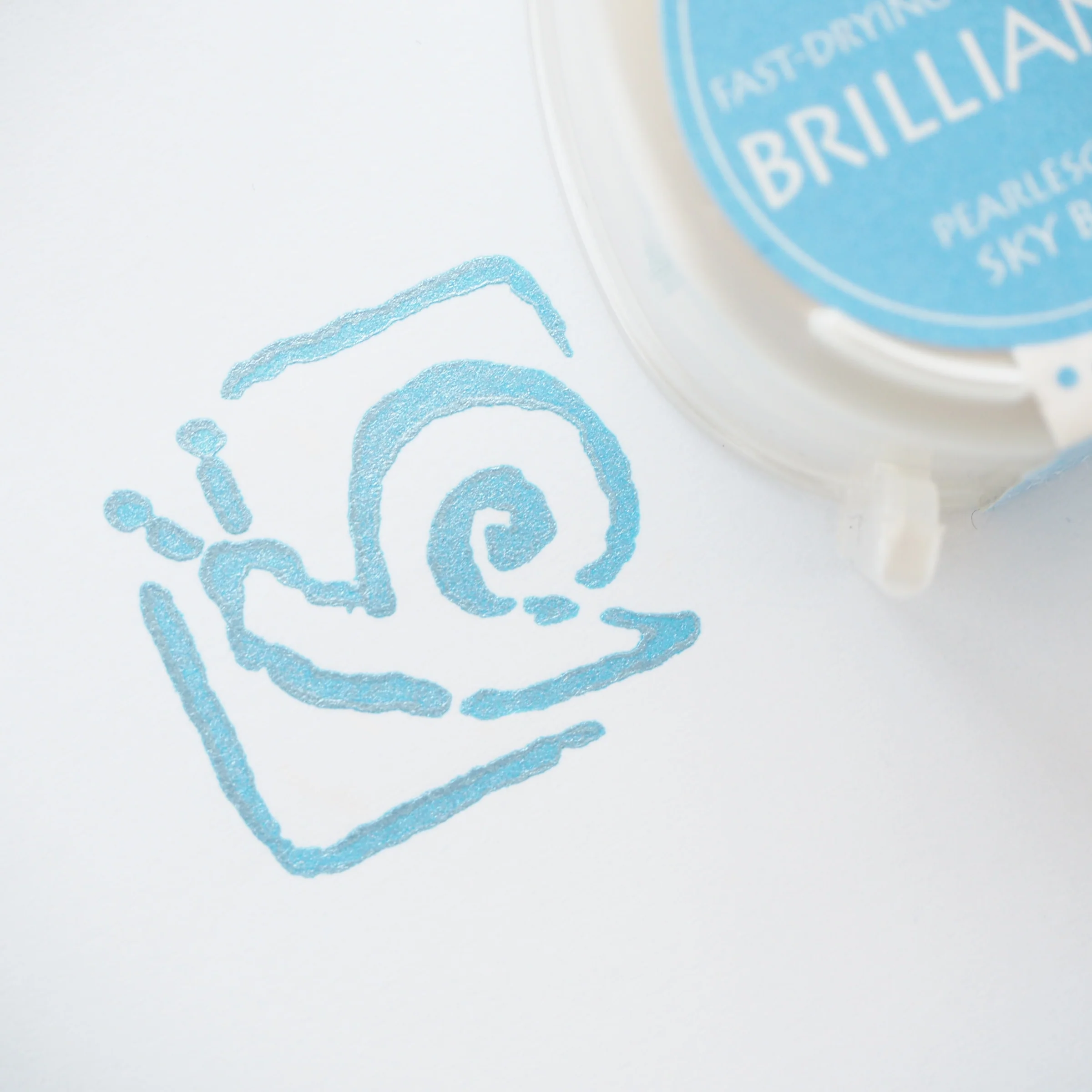 Brilliance Stamp Ink - Pearlescent Sky Blue - Image 2