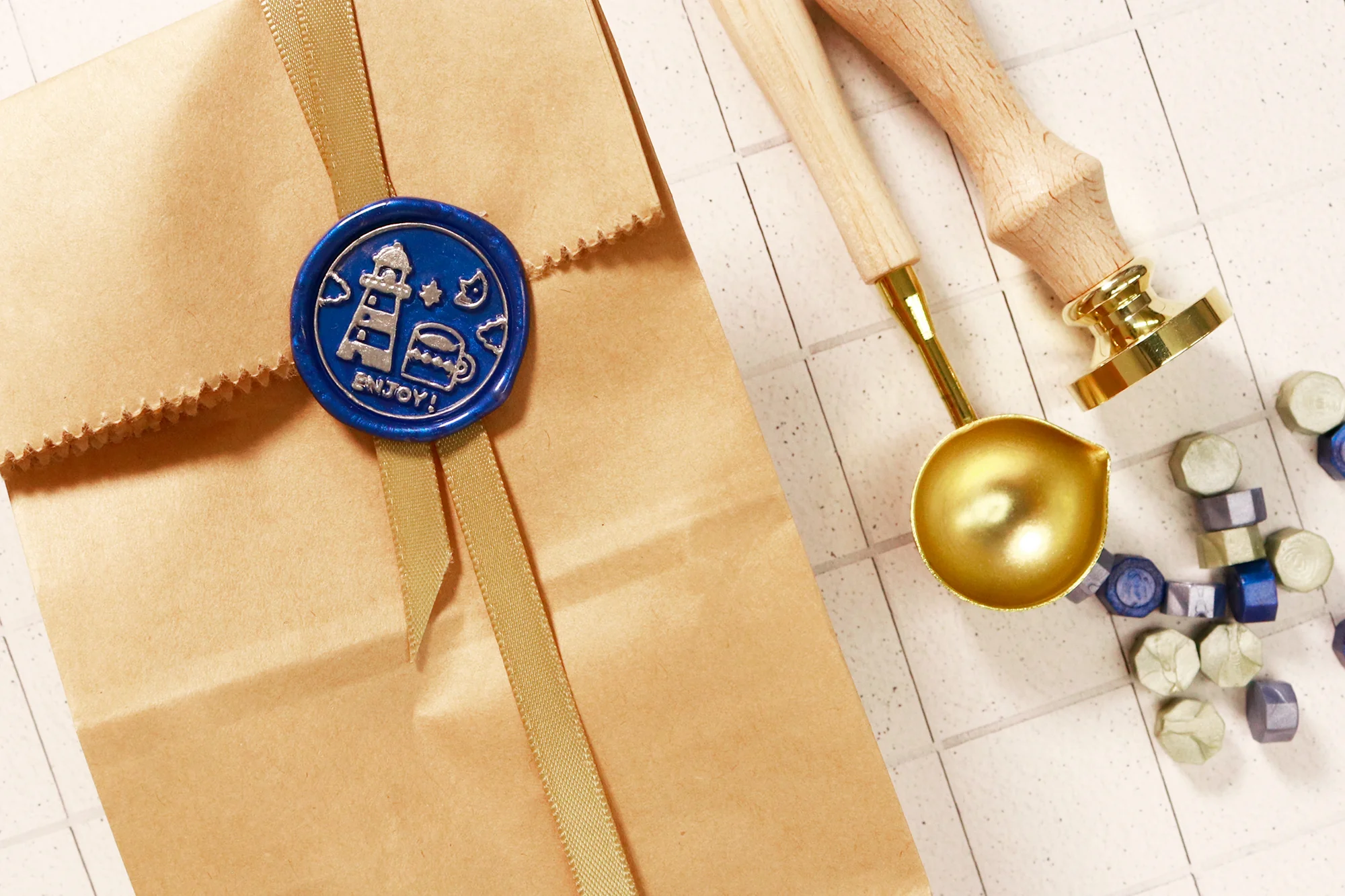 eric Sealing Wax - Image 7