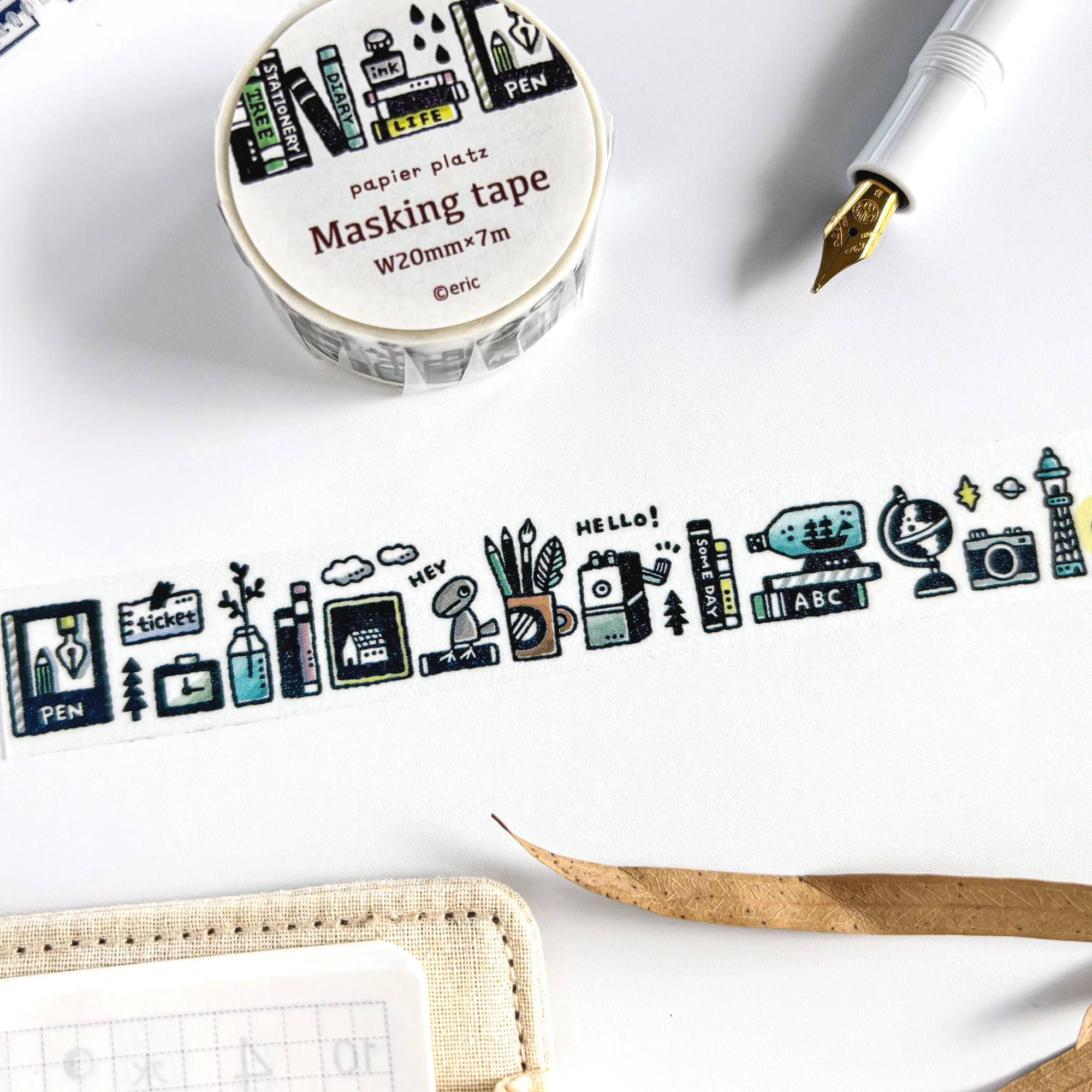 eric / Washi Tape - Bookshelf - Image 2