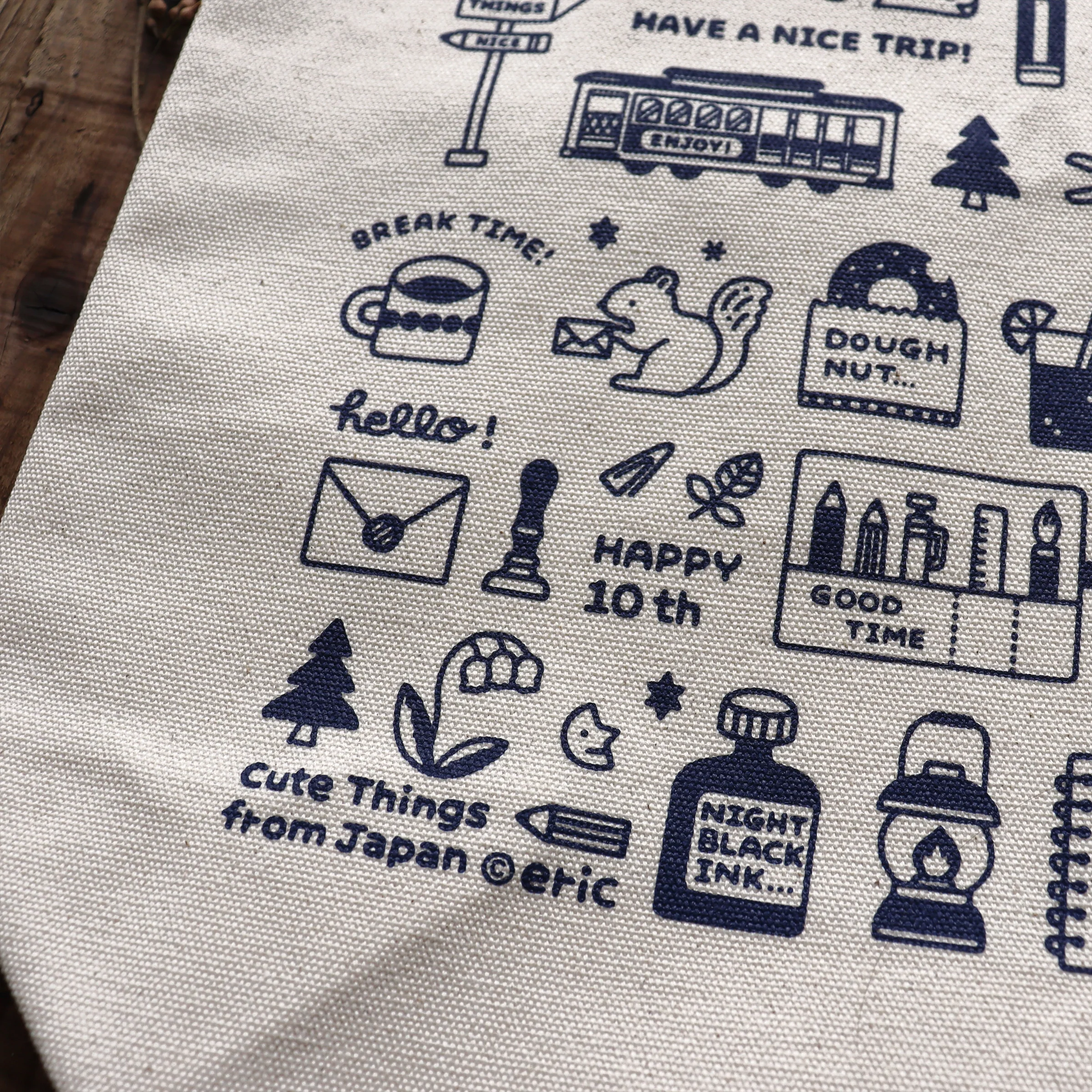 eric x CTFJ 10th Anniversary Limited Edition Tote-bag with Key Chain - Image 12