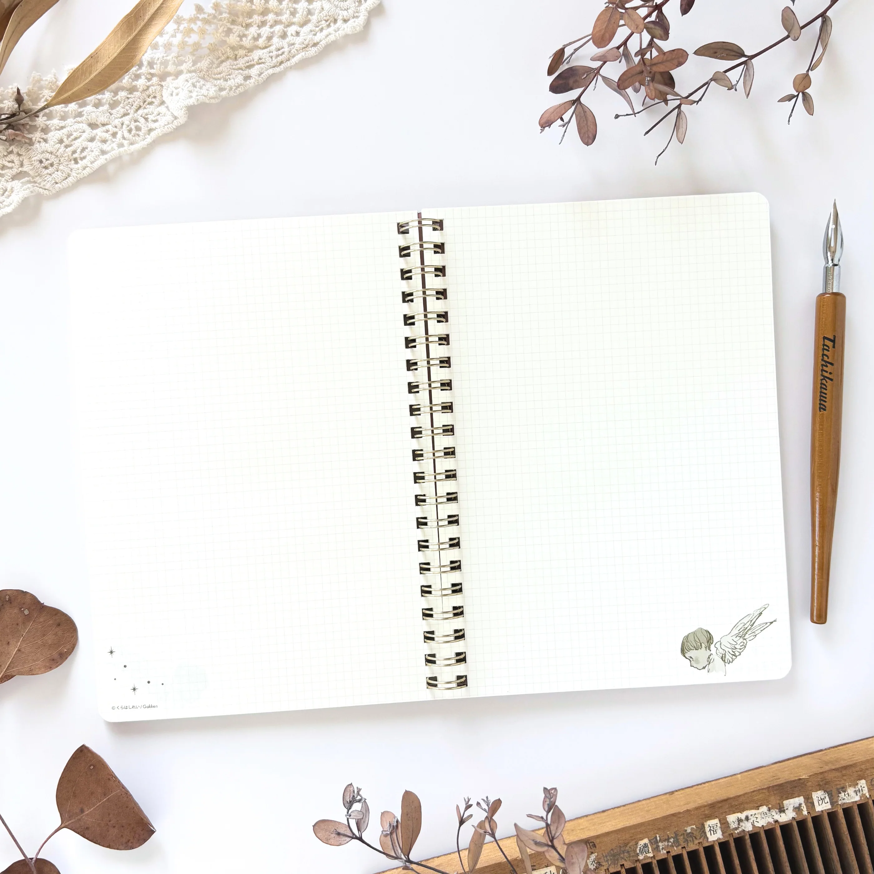 Rei Kurahashi / B6 Foil-Stamped Ring Notebook - Take a rest - Image 5