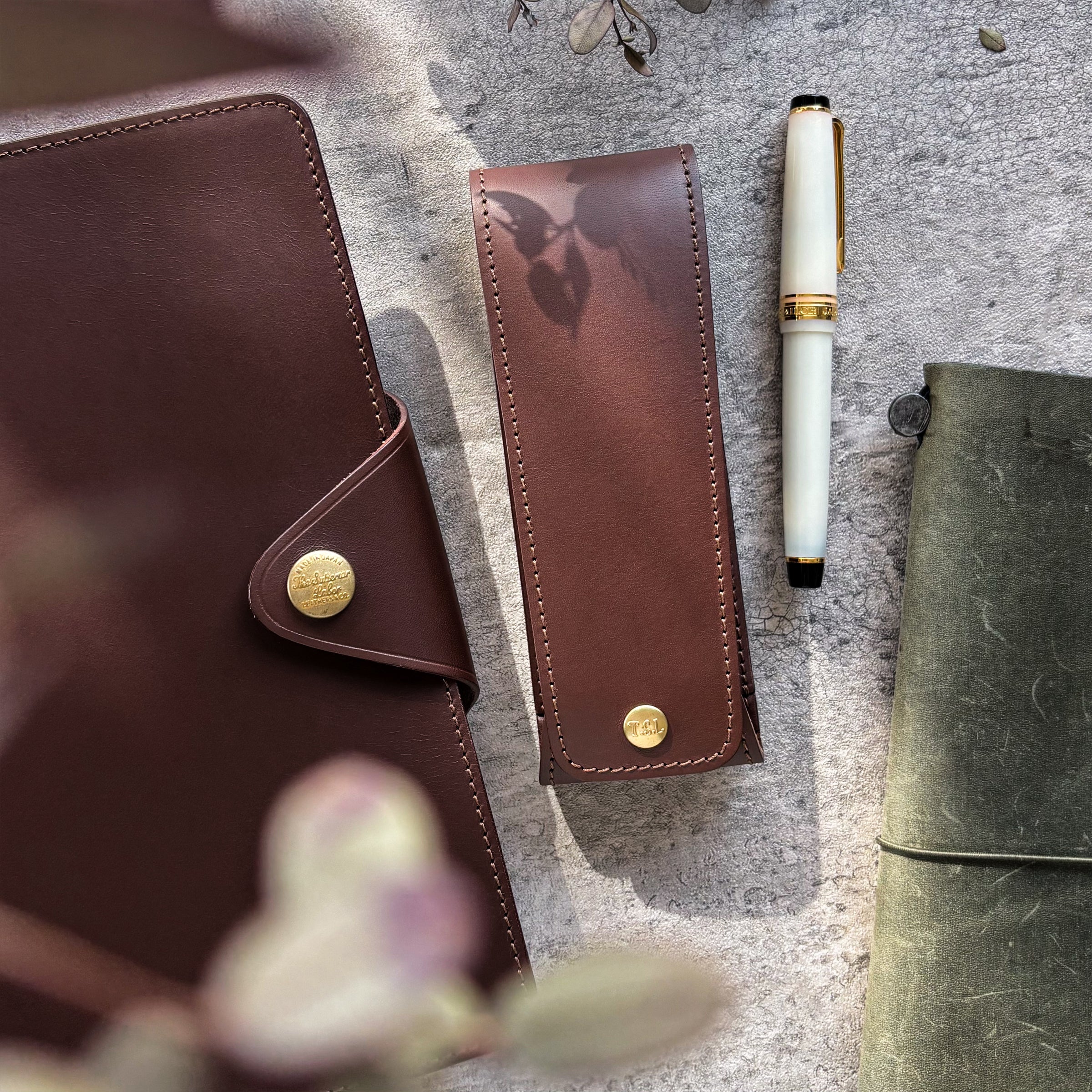 The Superior Labor / INGRASSATO Leather Fountain Pen Case - (2 Pens) - Image 29