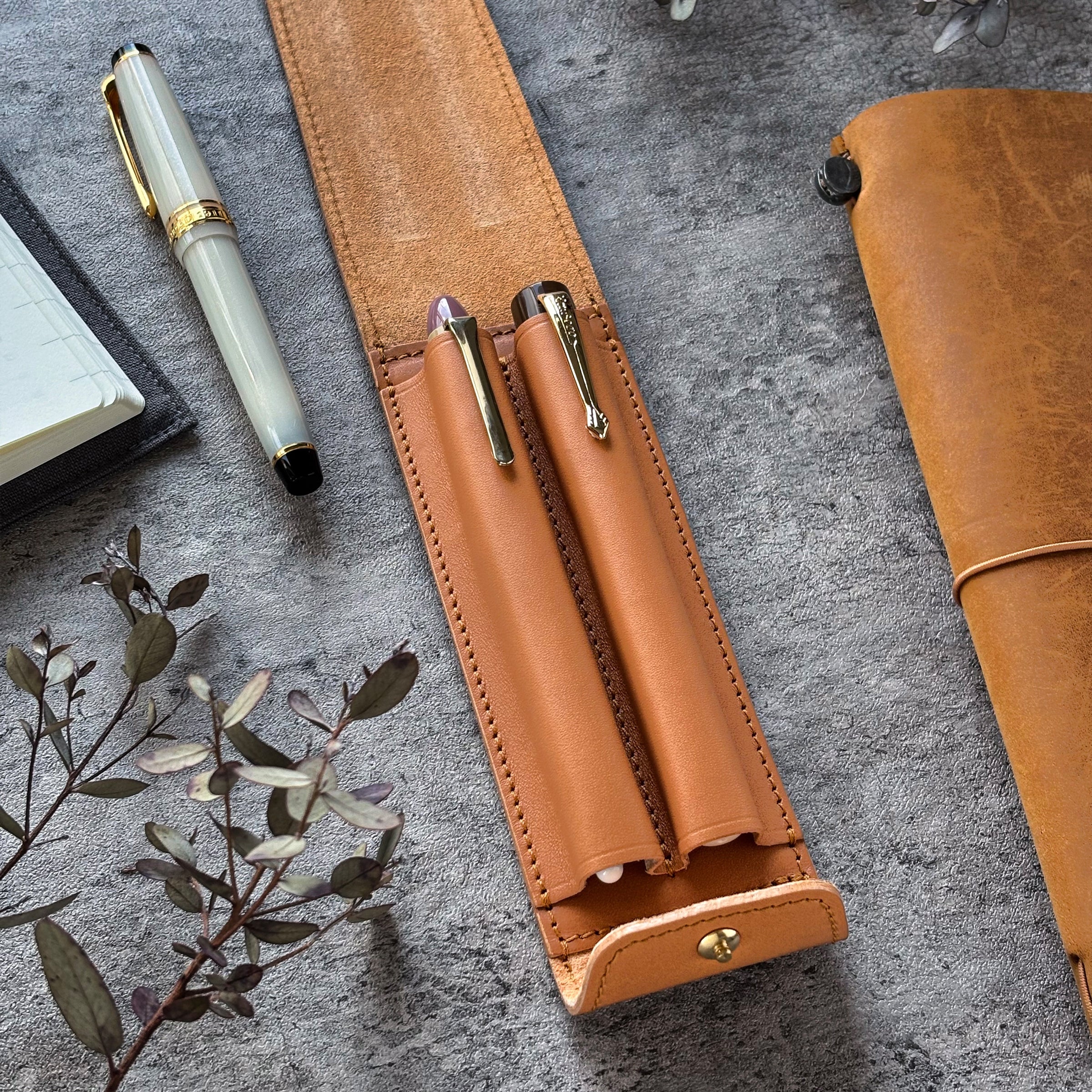 The Superior Labor / INGRASSATO Leather Fountain Pen Case - (2 Pens) - Image 9
